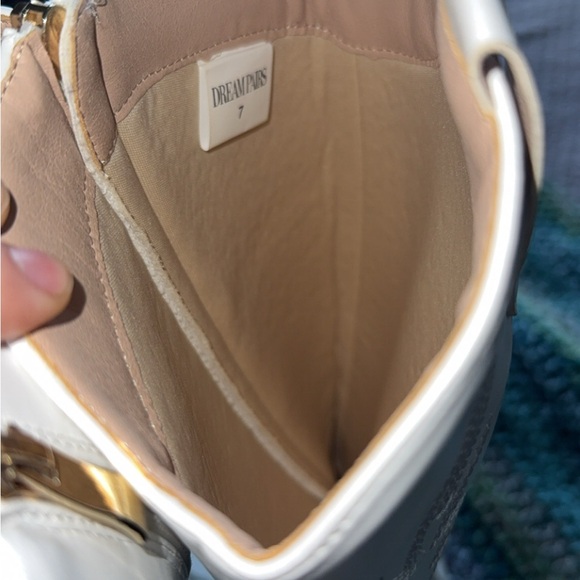 Dream Paris White Cowboy Boot - Picture 3 of 4